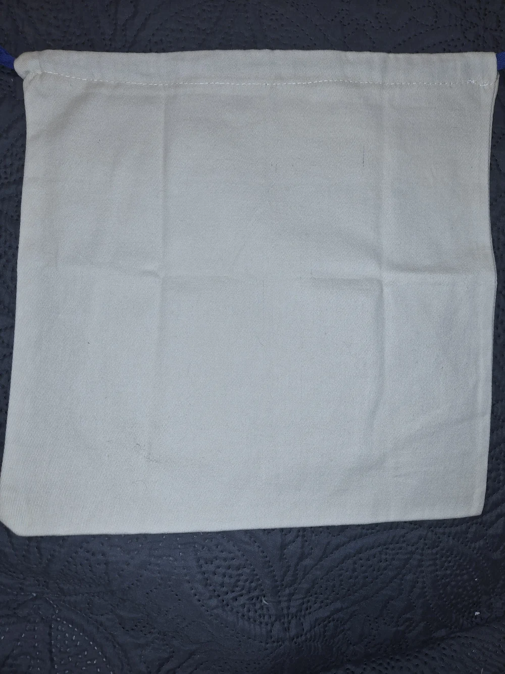 Louis Vuitton Cream Cotton Drawstring Dust Bag 13
